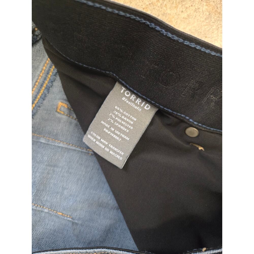Torrid Dark Wash Premium Stretch Bombshell Skinny Jeans 20XS - Picture 5 of 8